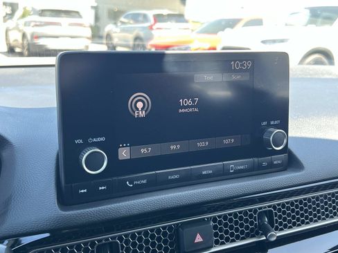 Used 2023 Honda Civic Sport image 12