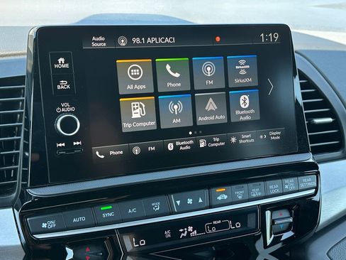 Used 2025 Honda Odyssey Sport-L image 19