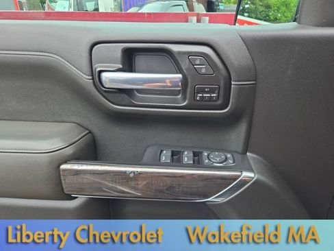 Used 2020 Chevrolet Silverado 1500 LTZ w/ LTZ Plus Package AWD/4WD image 10