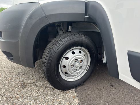 Used 2016 RAM ProMaster 2500 FWD image 12