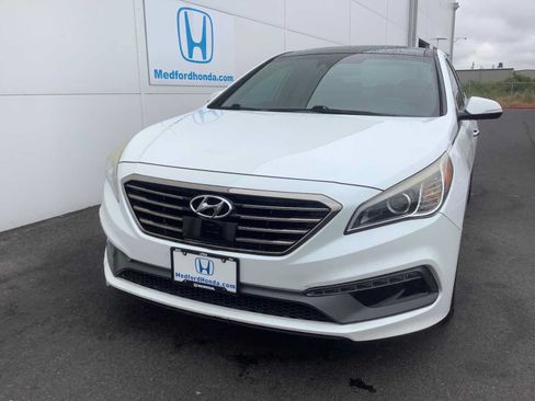 Used 2015 Hyundai Sonata Limited 2.0T FWD image 9