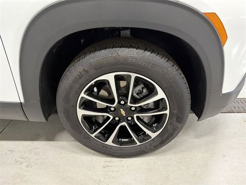 Certified 2024 Chevrolet TrailBlazer LT image 14