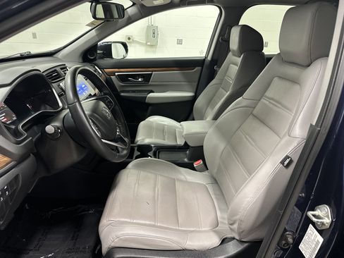 Used 2018 Honda CR-V Touring image 16