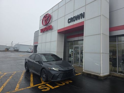 Used 2025 Toyota Camry XSE w/ Premium Plus Package image 1