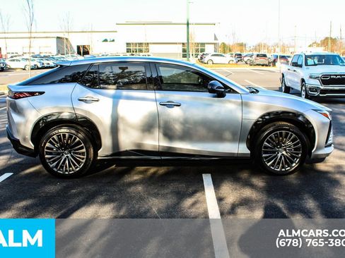 Used 2023 Lexus RZ 450e Premium w/ Accessory Package (Z1) image 9