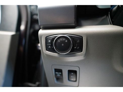 Used 2019 Ford F150 XLT w/ Equipment Group 301A Mid AWD/4WD image 17