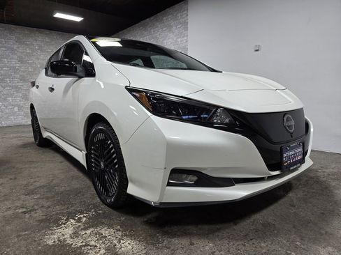 Used 2024 Nissan Leaf SV Plus image 4