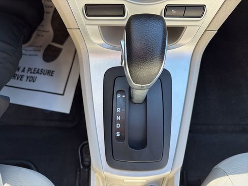 Used 2016 Ford Fiesta SE image 33