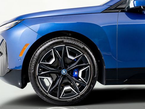 Used 2024 BMW iX M60 image 23