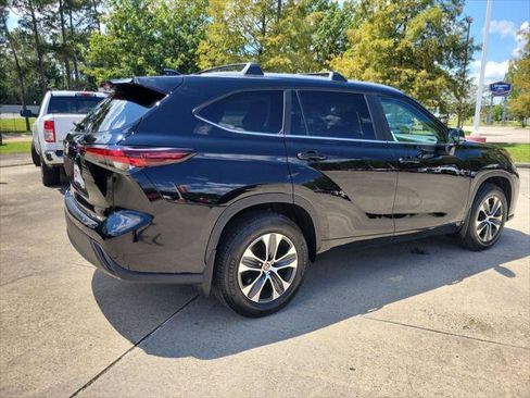 Certified 2026 Toyota Highlander XLE AWD/4WD image 7