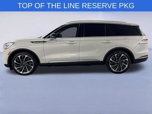 Used 2023 Lincoln Aviator Reserve w/ Equipment Group 201A RWD image 4