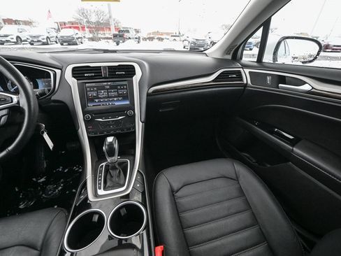 Used 2014 Ford Fusion Energi SE w/ Driver Assist Package image 32