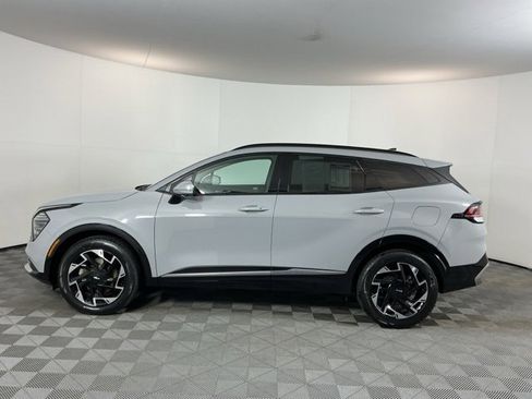 Used 2023 Kia Sportage SX image 8