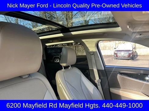 Used 2023 Lincoln Nautilus Reserve w/ Monochromatic Package image 13