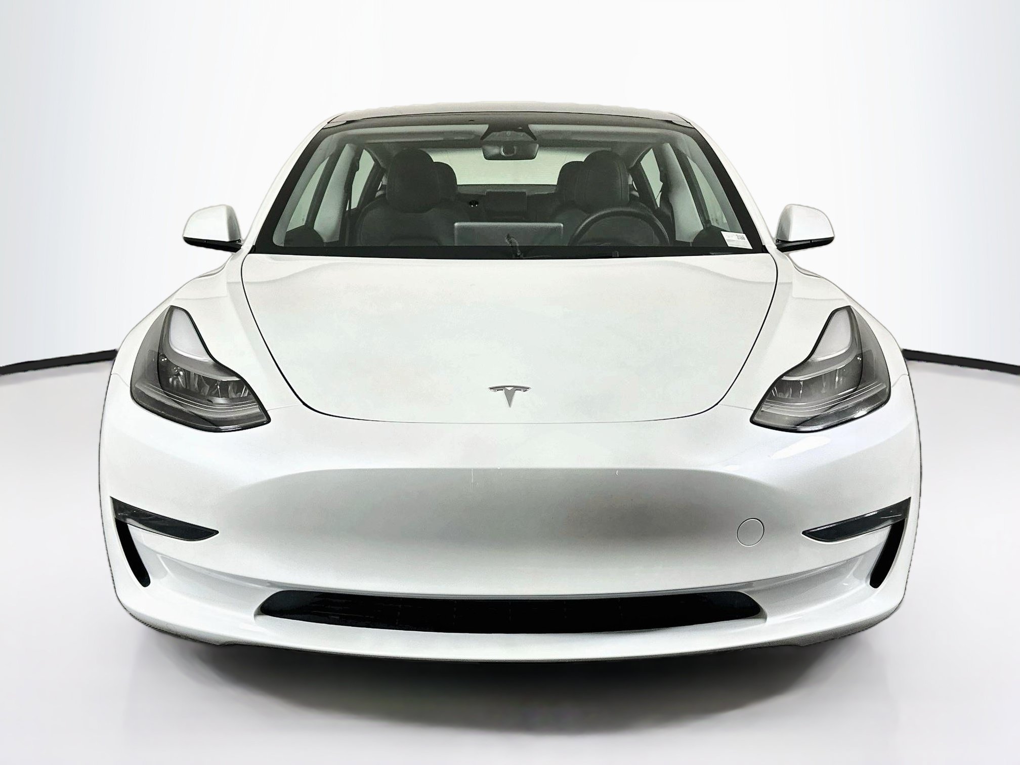 Used 2023 Tesla Model 3 Standard Range RWD image 2