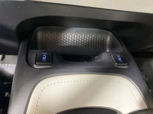 Used 2022 Toyota Corolla XSE image 20