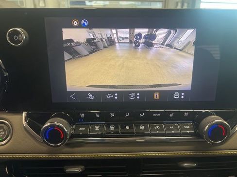 New 2026 Chevrolet Colorado ZR2 w/ Technology Package AWD/4WD image 20