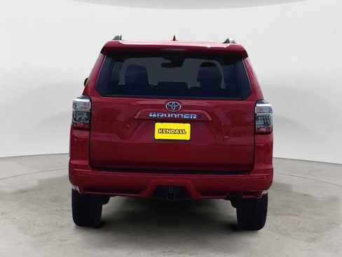 Used 2024 Toyota 4Runner TRD Sport w/ Technology Package AWD/4WD image 4