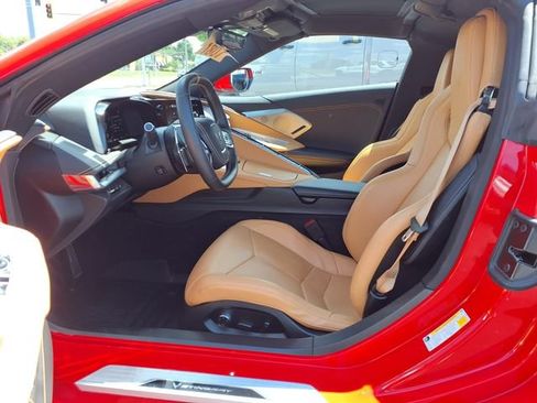 Used 2025 Chevrolet Corvette Stingray Preferred Cpe w/ Z51 Performance Package RWD image 17