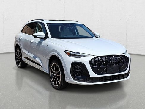 New 2026 Audi Q5 Premium Plus AWD/4WD image 3