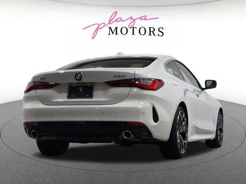 Used 2025 BMW 430i xDrive Coupe w/ Premium Package AWD/4WD image 5