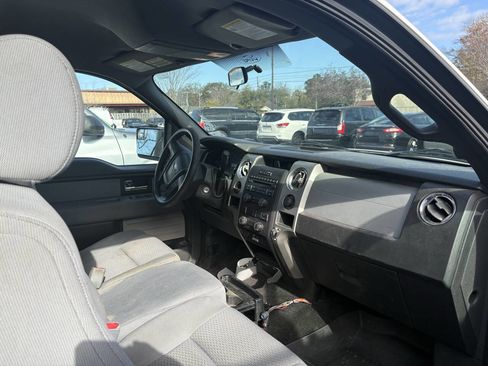 Used 2014 Ford F150 XLT w/ Trailer Tow Package image 13