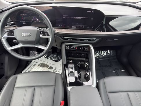Certified 2025 Audi Q5 Premium w/ Convenience Package AWD/4WD image 22