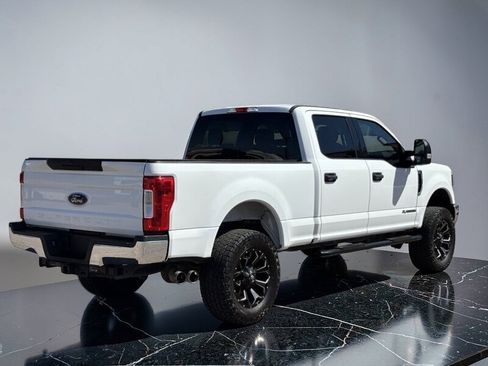 Used 2018 Ford F250 XLT image 8