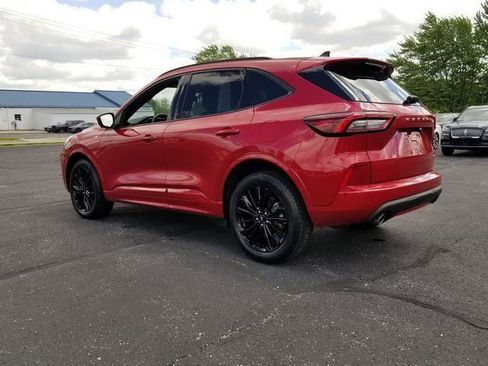 Used 2023 Ford Escape ST-Line Elite AWD/4WD image 9