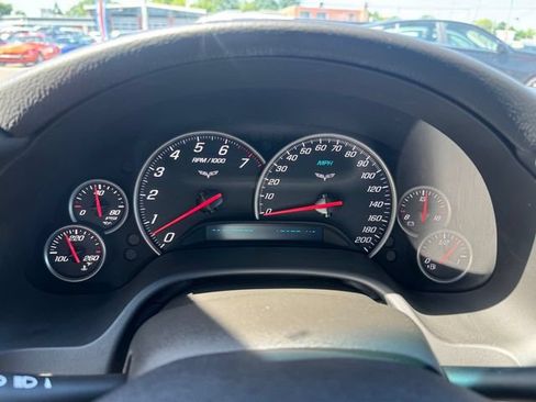 Used 2011 Chevrolet Corvette Coupe w/ Preferred Equipment Group RWD image 27