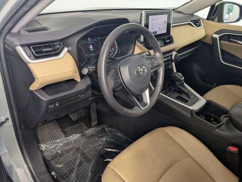 Used 2023 Toyota RAV4 XLE Premium FWD image 13