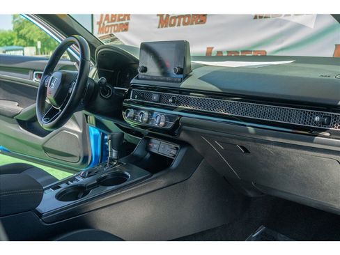 Used 2025 Honda Civic Sport image 34