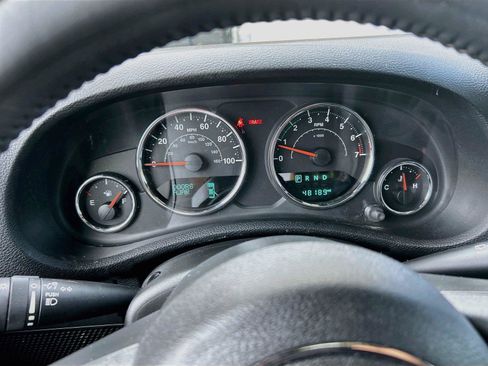 Used 2017 Jeep Wrangler Unlimited Sport w/ Quick Order Package 24S AWD/4WD image 30