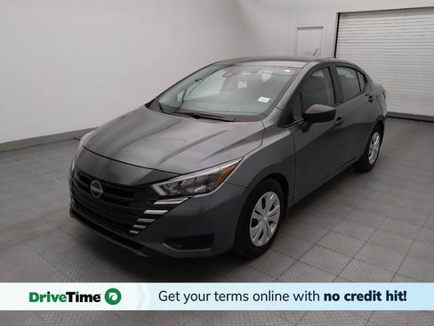 Used 2025 Nissan Versa S w/ Trunk Package FWD image 1