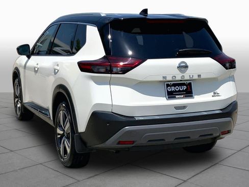Used 2021 Nissan Rogue SL w/ Premium Package FWD image 11