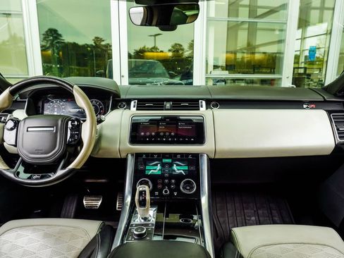Used 2020 Land Rover Range Rover Sport SVR AWD/4WD image 5