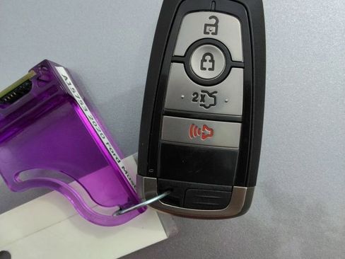 Used 2020 Ford Mustang Shelby GT350 w/ Technology Package image 35