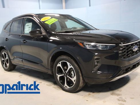 Used 2025 Ford Escape ST-Line Elite w/ Premium Technology Package AWD/4WD image 1