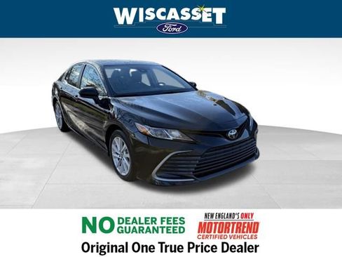Used 2024 Toyota Camry LE image 18