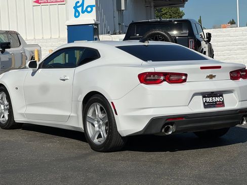Used 2023 Chevrolet Camaro LT RWD image 6