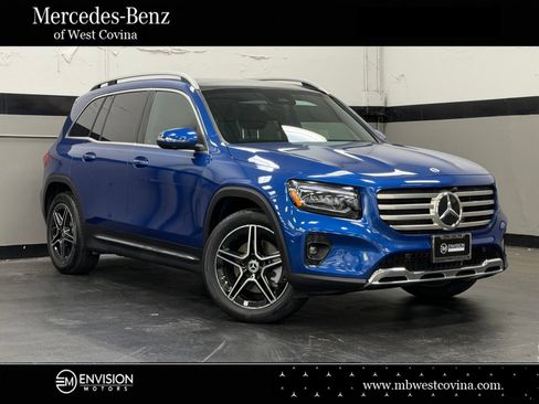 Certified 2026 Mercedes-Benz GLB 250 image 1