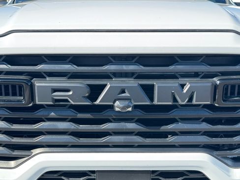 Used 2025 RAM 3500 Big Horn AWD/4WD image 11
