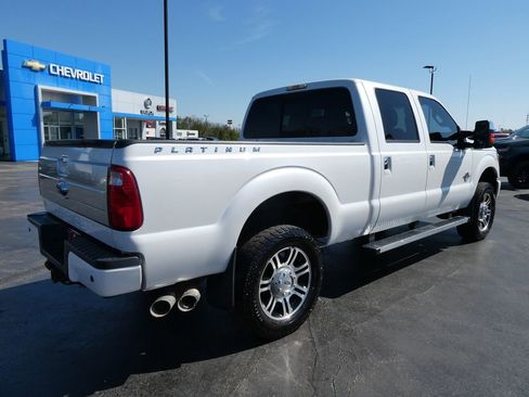 Used 2016 Ford F250 Platinum w/ FX4 Off-Road Package AWD/4WD image 5