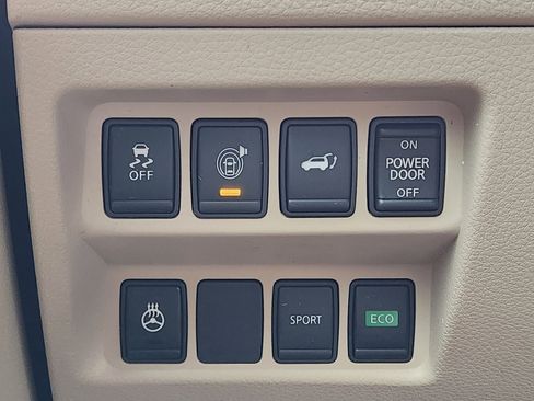 Used 2017 Nissan Rogue SL image 22