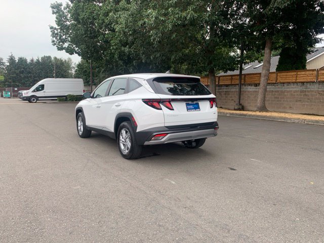 Certified 2025 Hyundai Tucson SE AWD/4WD image 3