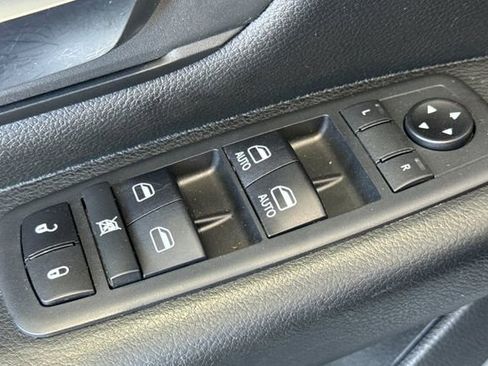 Used 2020 RAM 1500 HFE image 12