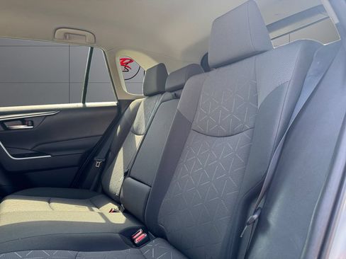 Used 2020 Toyota RAV4 XLE w/ All Weather Liner Package AWD/4WD image 18