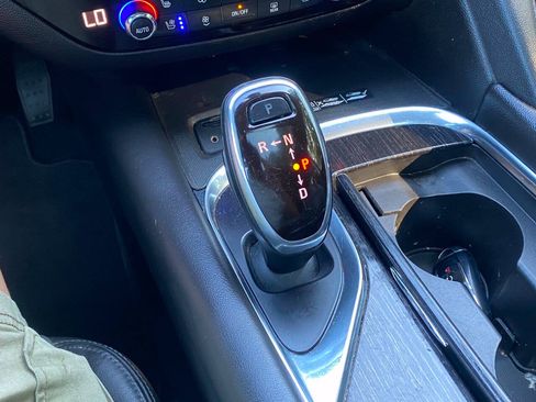 Used 2020 Buick Enclave Avenir w/ Avenir Technology Package AWD/4WD image 39