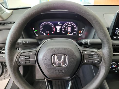 New 2025 Honda Accord SE image 10