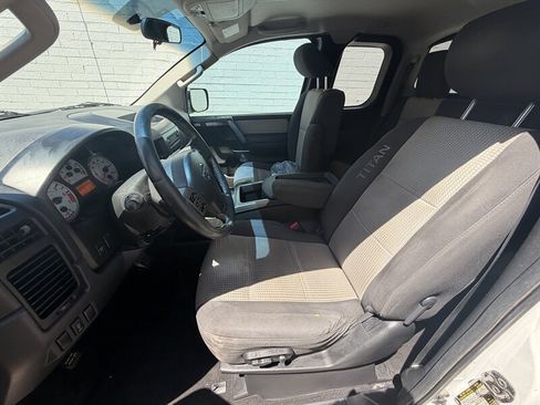 Used 2012 Nissan Titan SV w/ Sport Appearance Pkg RWD image 8